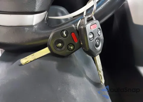 2013 Subaru Outback 2.5I Limited z USA, uszkodzony, nr VIN 4S4BRBKC3D3321161